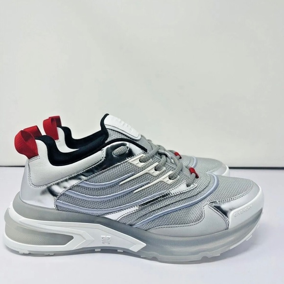 Mens Givenchy "Giv 1" Leather Signature Sneakers Silvery - Picture 3 of 7